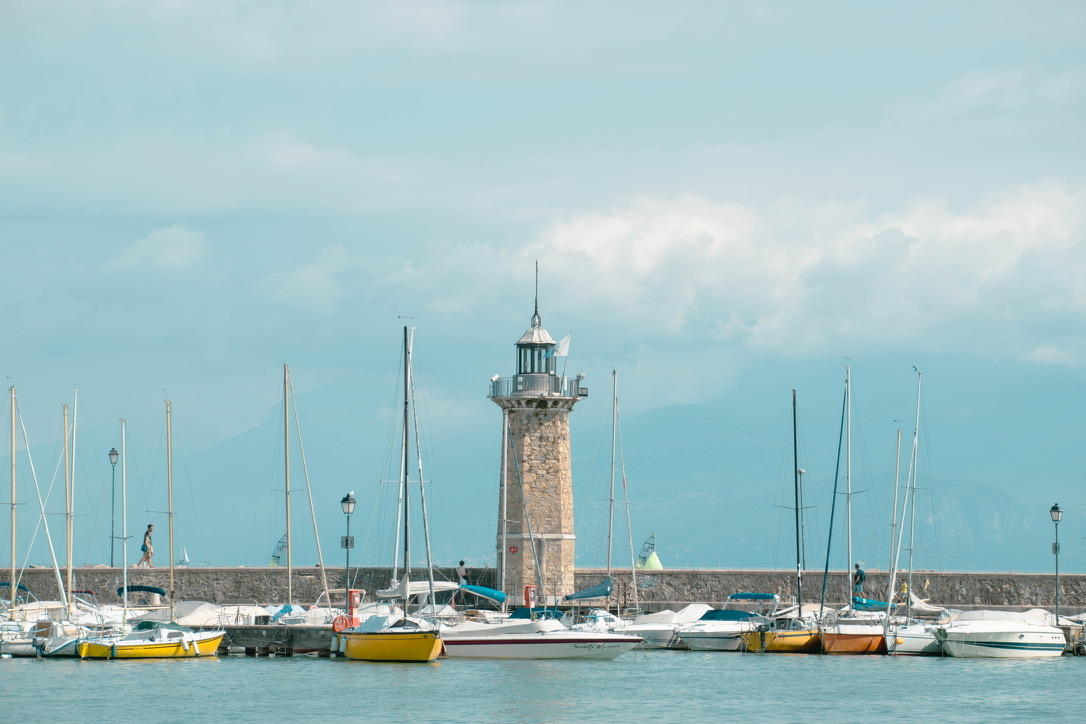 Phare · Brume matinale